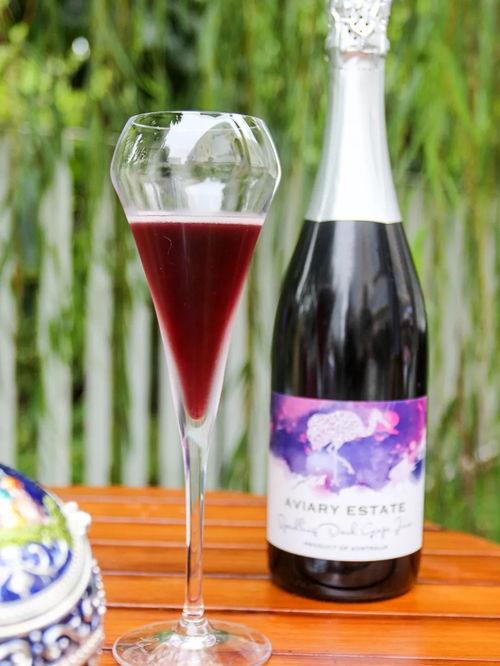 顏值飲品1元起 無醇粉鉆免費飲 發(fā)現至in妹紙聚集地,茶飲 果汁 美酒 咖啡同時pick 酒精飲料